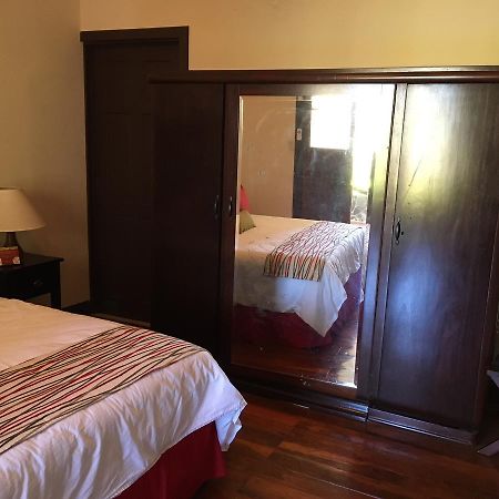 Hotel Hacienda El Rodeo Vueltas エクステリア 写真