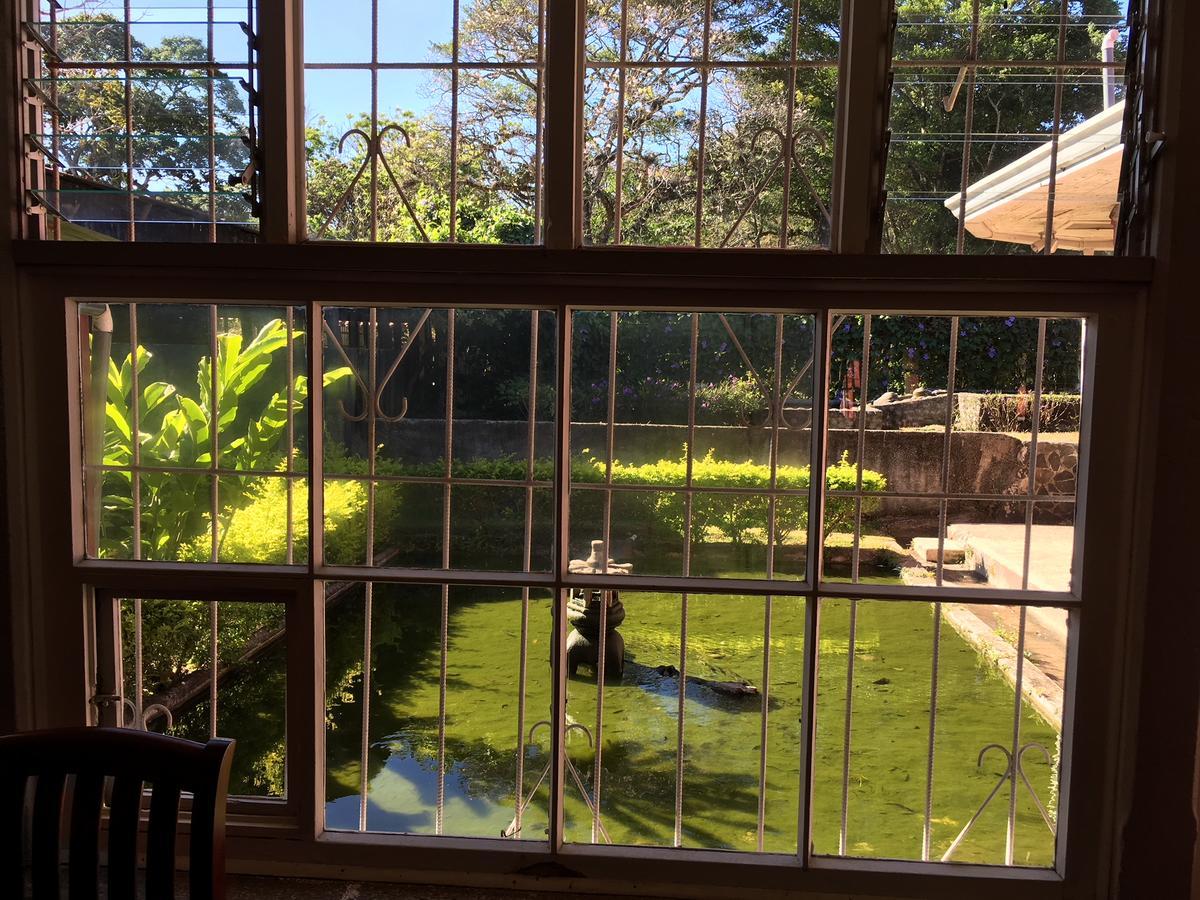 Hotel Hacienda El Rodeo Vueltas エクステリア 写真